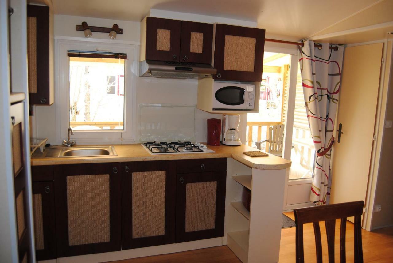 Mobilhome 3 Chambres Veyrignac Eksteriør billede